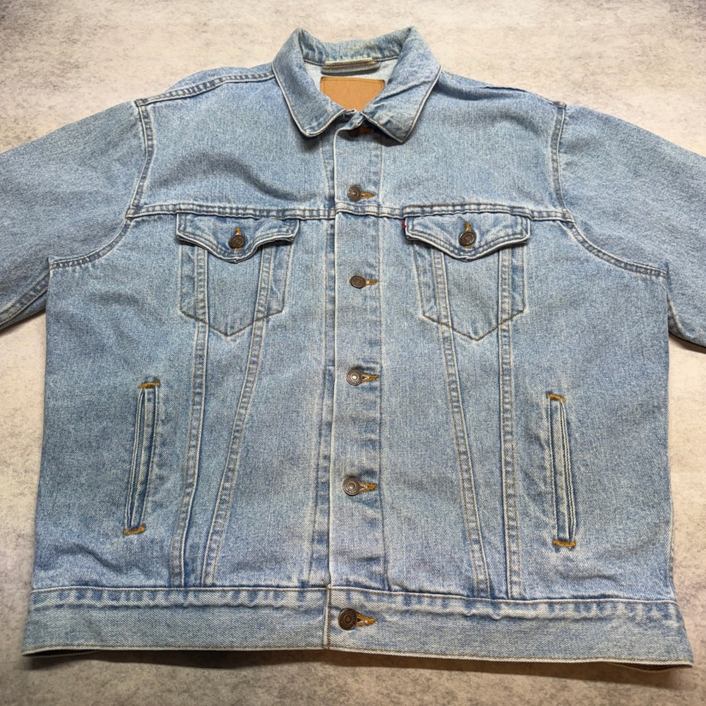 Vintage Levi's Denim Trucker Jacket Light Wash 90s Made in USA 70507-4834 XL - Picture 10 of 10